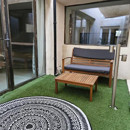Le Clos Barbacane アパート カルカソンヌ